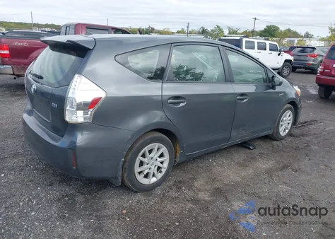 2012 Toyota Prius V Two из США, поврежденный, VIN JTDZN3EU9C3132828